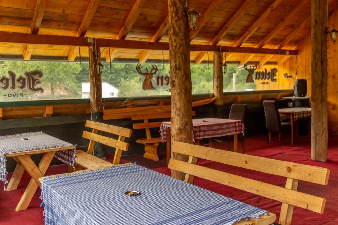 Camp Sutjeska Hotel Tjentiste Exterior photo