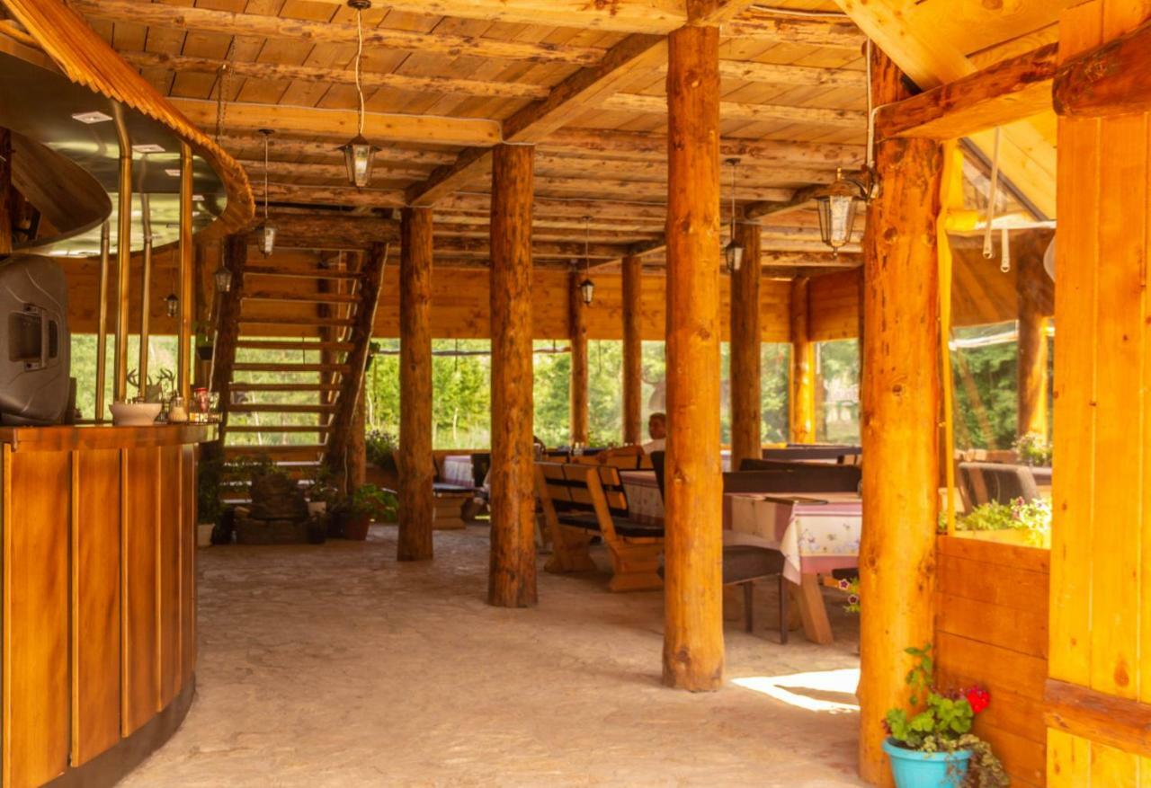 Camp Sutjeska Hotel Tjentiste Exterior photo